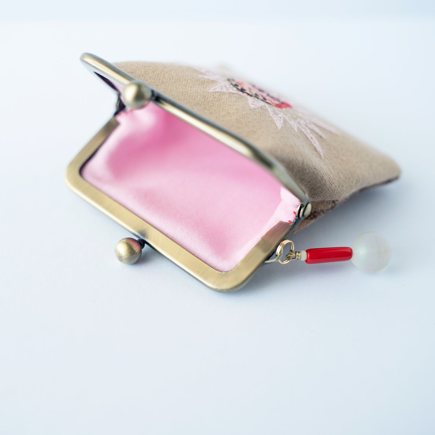 ビッグバンから誕生した 、ドーナツたち