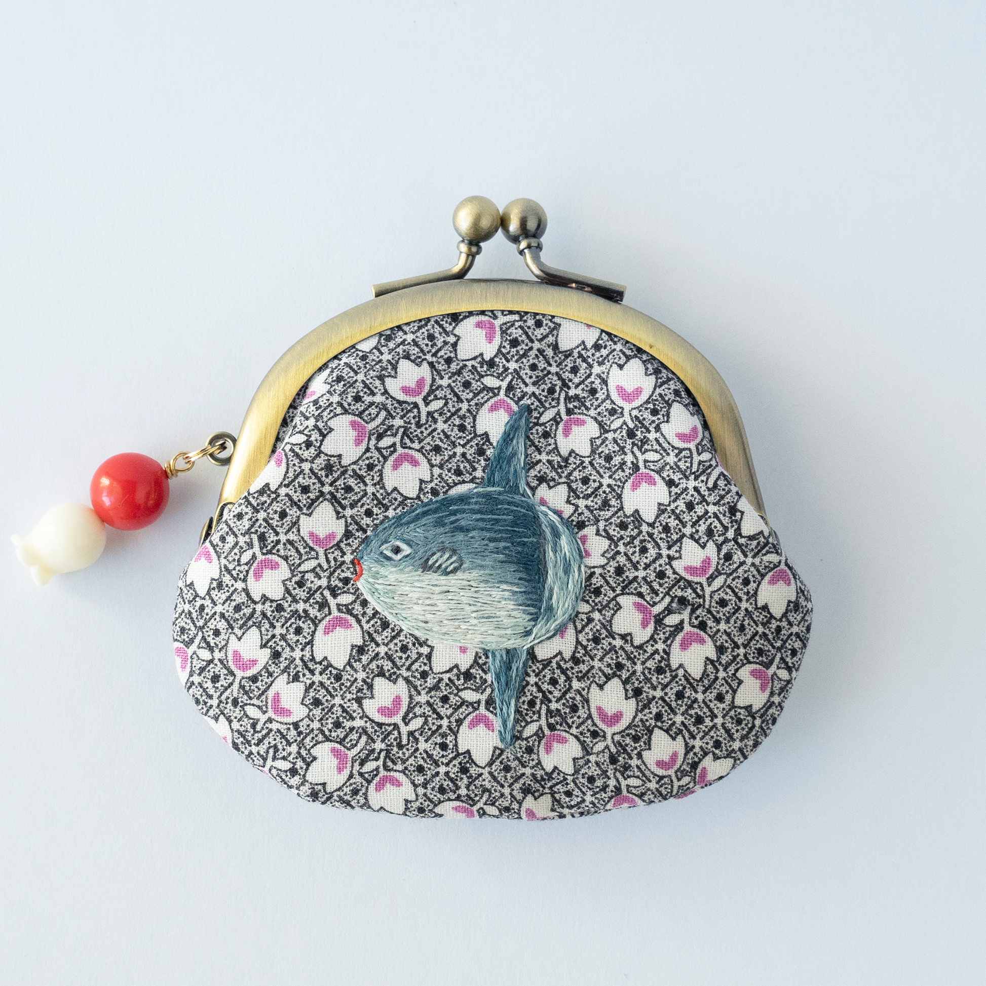 あの日のマンボウ – 刺繍作家 ロバのアンテナ あの日のマンボウ – 刺繍作家 ロバのアンテナ